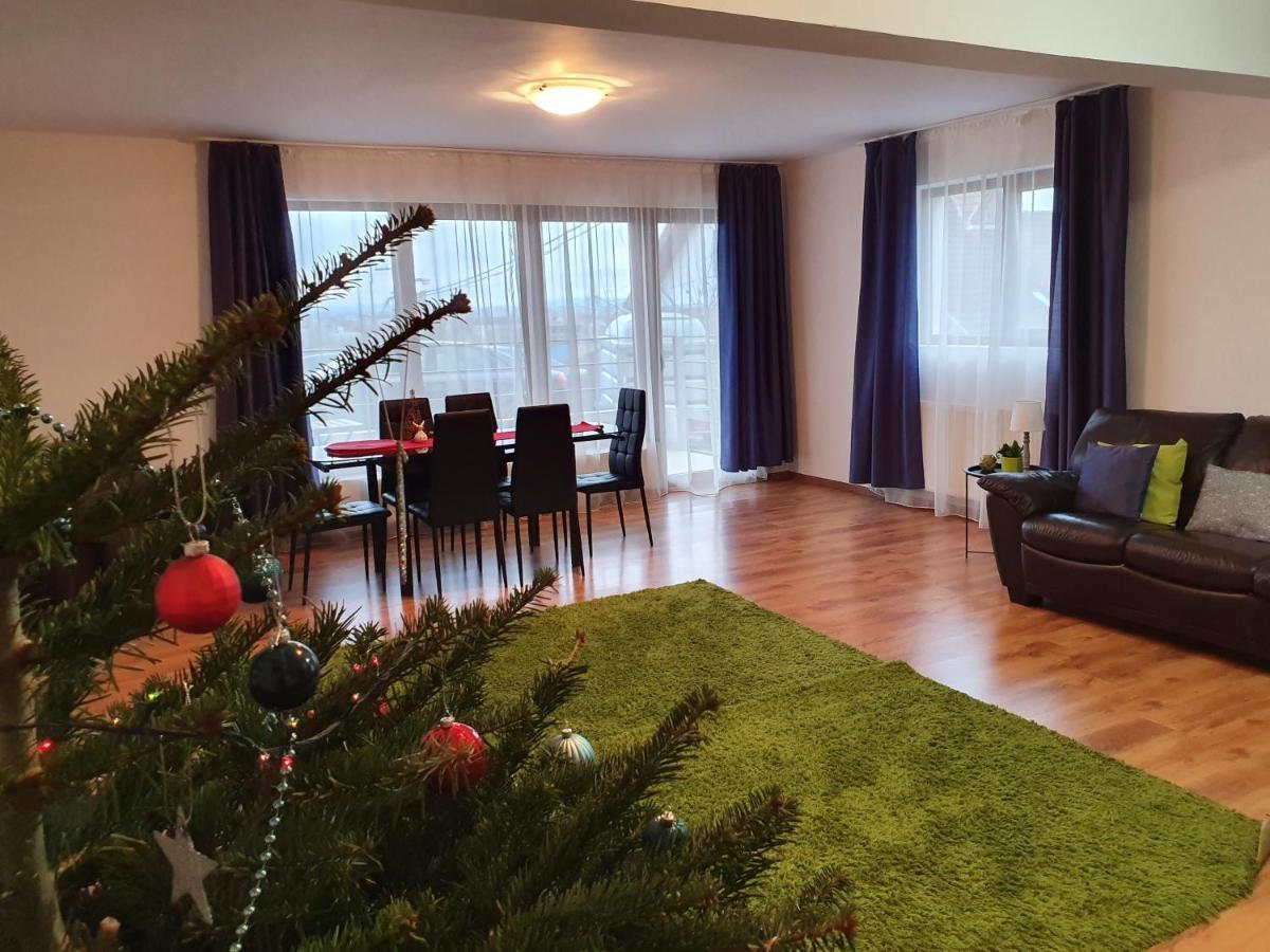 דירות באיה מארה Gloria Apartament מראה חיצוני תמונה