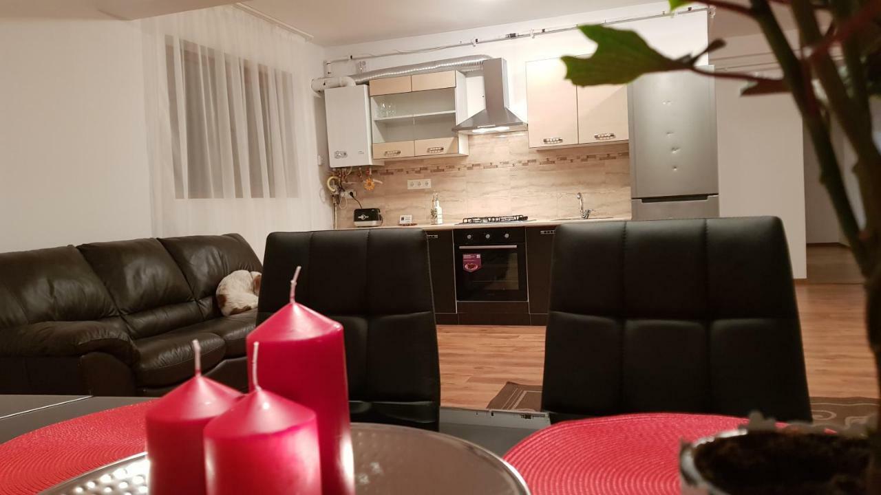 דירות באיה מארה Gloria Apartament מראה חיצוני תמונה